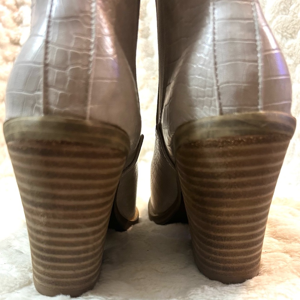Barn Babe faux crocodile block chunky heel ankle boots women’s size 7.5 - Picture 9 of 12